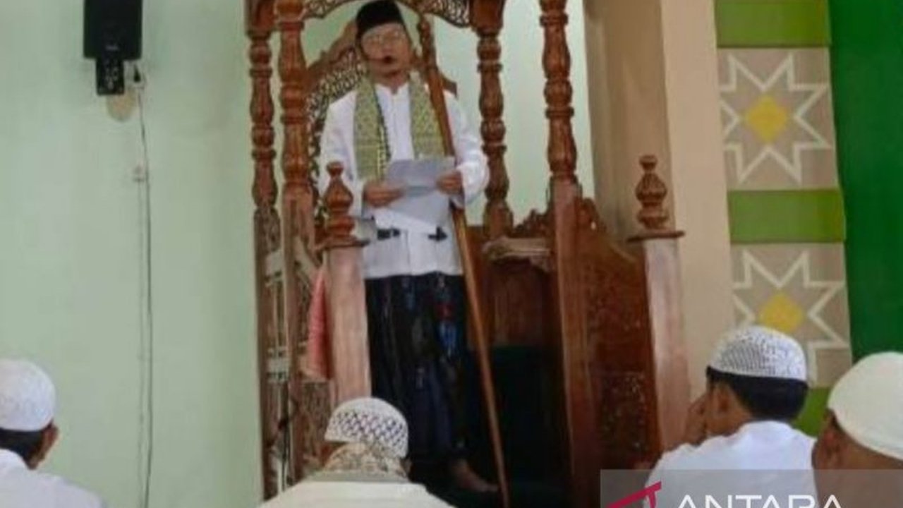 Program Safari Jumat Bupati Bangka Tengah rutin digelar, menjadi wadah efektif bagi pemerintah daerah menyerap aspirasi warga sekaligus memperkuat syiar Islam di desa-desa. Bagaimana dampaknya?