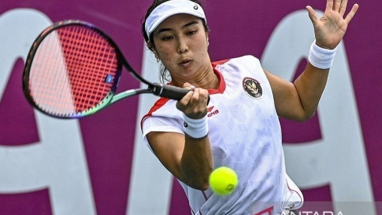 Langkah ganda putri Aldila Sutjiadi dan Giuliana Olmos terhenti di perempat final WTA 500 Korea. Apa penyebab kekalahan mereka yang mengejutkan?