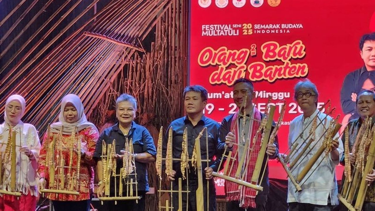 Anggota DPR RI Bonnie Triyana menegaskan komitmennya memajukan kebudayaan Lebak dan Pandeglang, salah satunya melalui Festival Seni Multatuli yang kini jadi ruang kolaborasi seniman lokal.