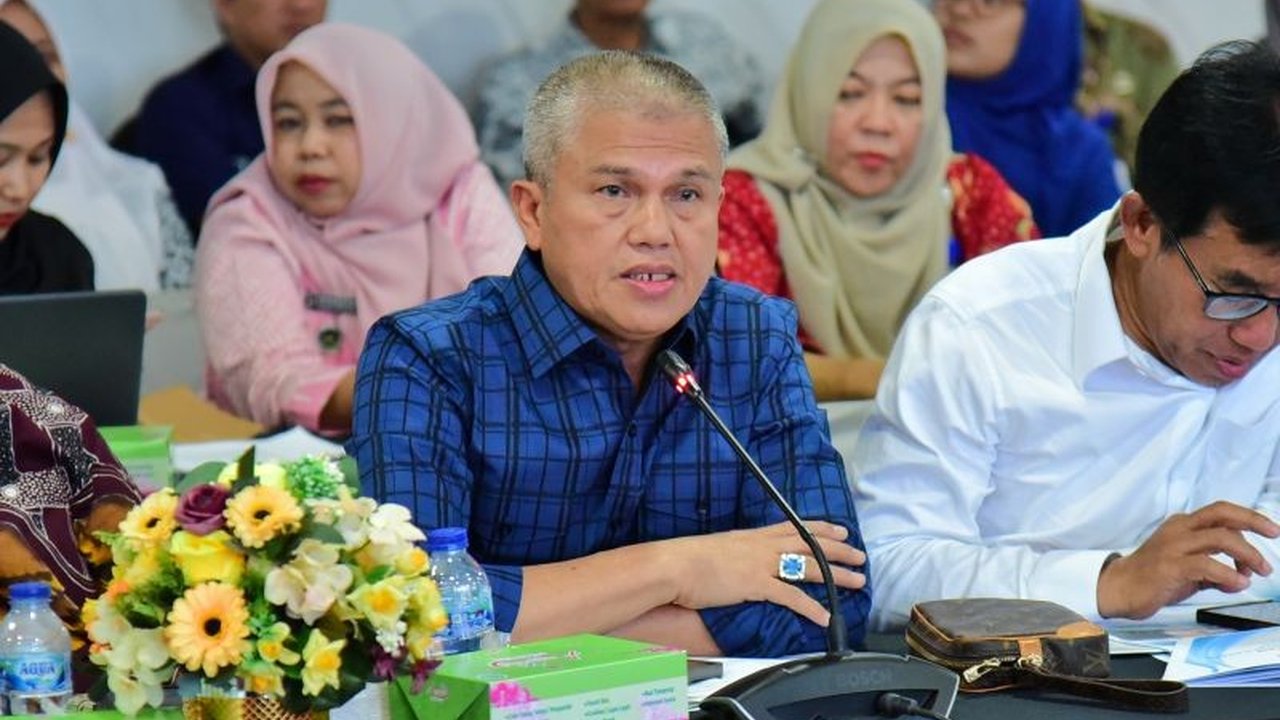 Anggota DPR RI menyoroti dugaan ribuan SPPG fiktif dalam program Makanan Bergizi Gratis (MBG) di Kepulauan Riau, memicu kekhawatiran akan penyalahgunaan anggaran dan pengawasan.