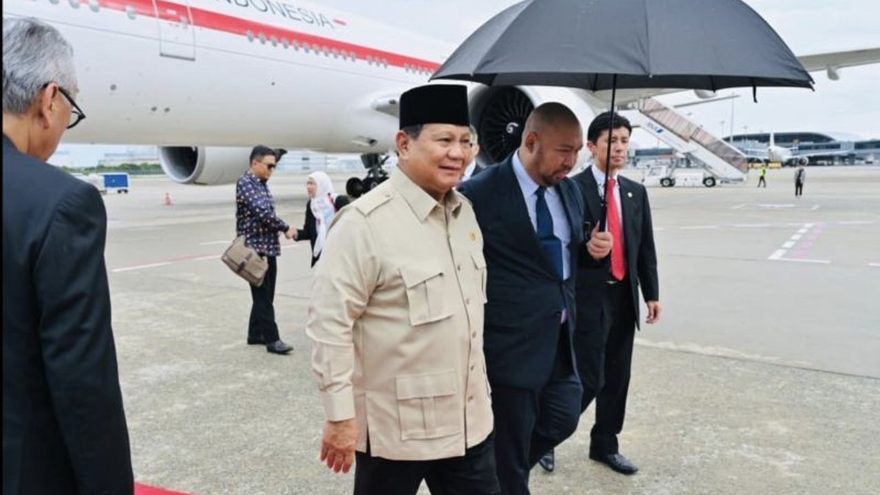 Presiden Prabowo di Expo 2025 Osaka meninjau Paviliun Indonesia yang mengusung filosofi Tri Hita Karana, menegaskan komitmen Indonesia di forum global. Apa saja yang dibahas?