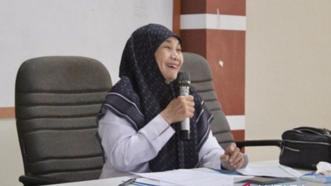 Sebanyak 130 Calon Haji Tapin 2026 akhirnya siap menunaikan ibadah setelah penantian panjang 14 tahun. Simak persiapan dan tantangan yang mereka hadapi!