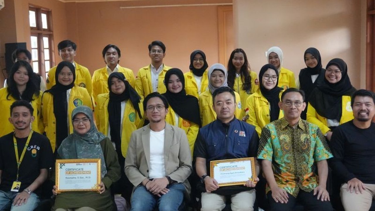 CSWM UI meluncurkan Eco Pioneer Scholarship, program beasiswa kepemimpinan lingkungan bagi 15 mahasiswa terpilih, menandai komitmen UI dalam transformasi pengelolaan sampah dan keberlanjutan kampus. Siapakah mereka?