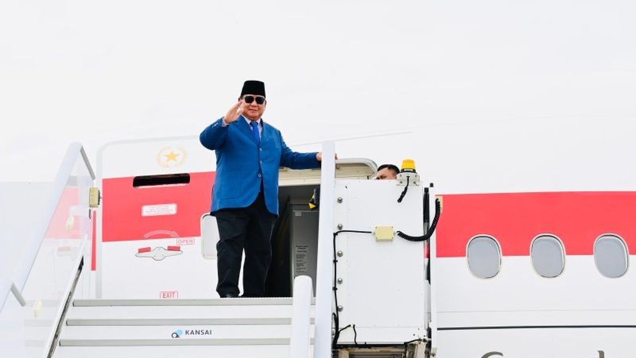 Presiden Prabowo Subianto bertolak ke New York untuk menyampaikan pidato penting di Sidang PBB ke-80, menegaskan komitmen Indonesia di kancah global. Apa saja agenda utamanya?