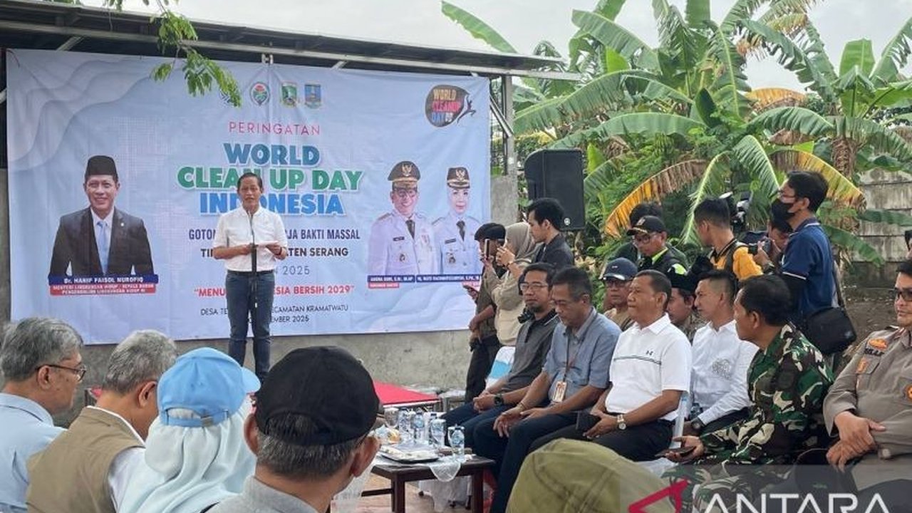Menteri Lingkungan Hidup Hanif Faisol Nurofiq mewajibkan kawasan industri kelola sampah mandiri, tak lagi serahkan ke pemda. Kebijakan ini solusi darurat sampah nasional.