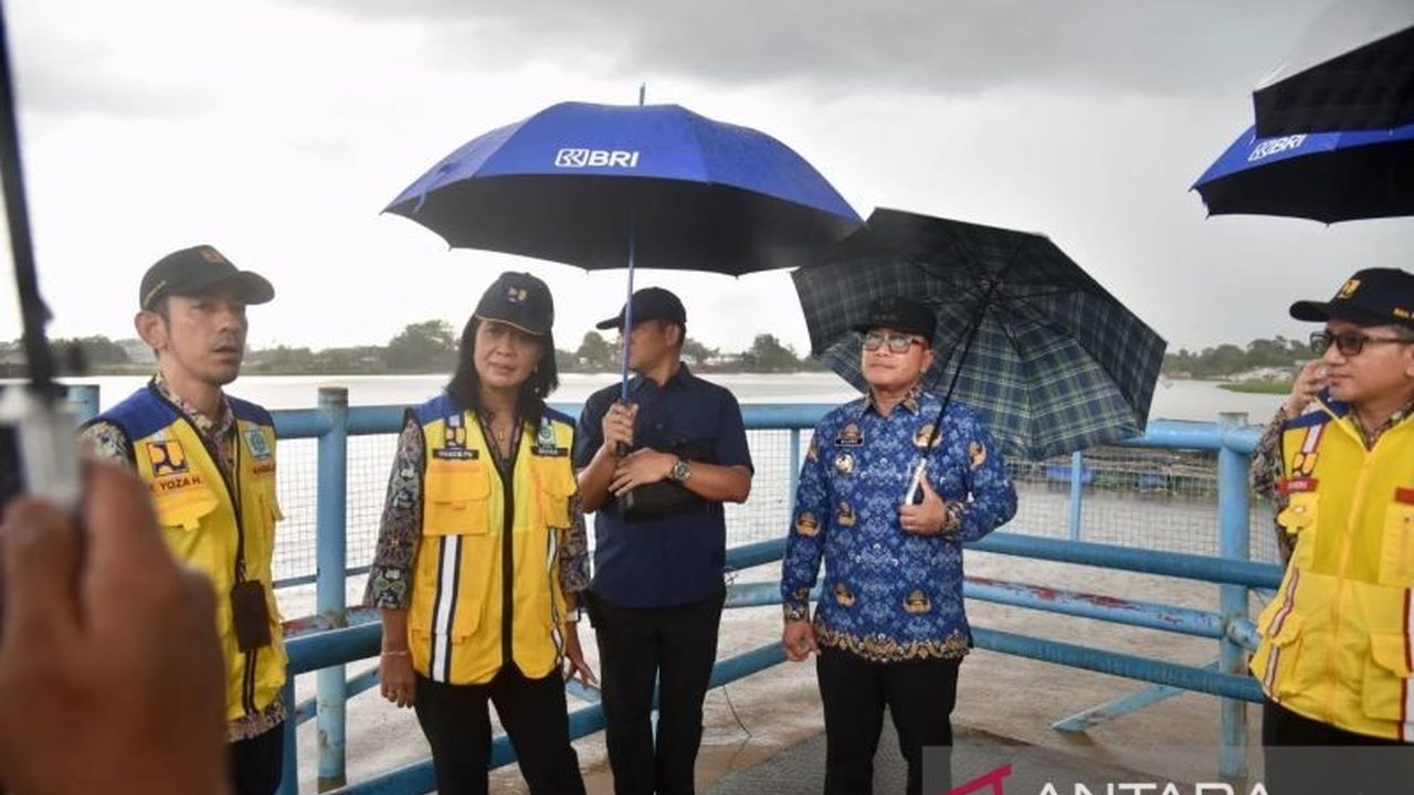 Pemerintah Kabupaten Kubu Raya baru saja menerima Hibah Aset Kubu Raya senilai Rp94 miliar dari Kementerian PUPR. Apa dampaknya bagi pasokan air bersih di wilayah strategis ini?