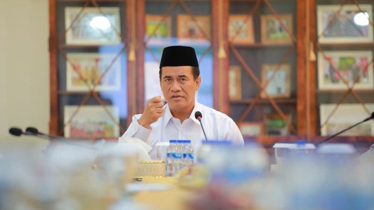 Menteri Pertanian mengajak Kontak Tani Nelayan Andalan (KTNA) mengawal hilirisasi pertanian, program prioritas Presiden Prabowo, dengan investasi fantastis demi mewujudkan Indonesia Emas 2045.