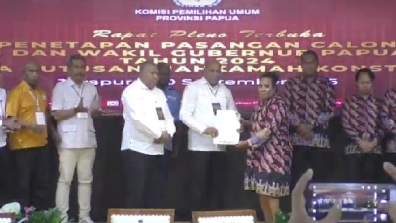 KPU Papua secara resmi menetapkan Matius Fakhiri dan Aryoko Rumaropen sebagai Gubernur dan Wakil Gubernur Papua terpilih periode 2025-2030 setelah unggul tipis, memicu pertanyaan tentang dinamika politik di Bumi Cenderawasih.