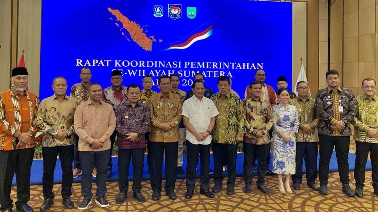 Provinsi Kepulauan Riau (Kepri) berhasil memanfaatkan momentum dengan menggenjot ekspor pangan ke Singapura, menggantikan peran Johor. Bagaimana strategi Kepri dalam mengamankan pasar Ekspor Pangan Kepri Singapura?