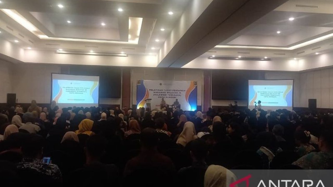 Badan Gizi Nasional Regional Sultra gelar edukasi higienitas makanan untuk 3.600 SPPG dan penjamah, pastikan asupan bergizi aman dan berkualitas bagi penerima manfaat.