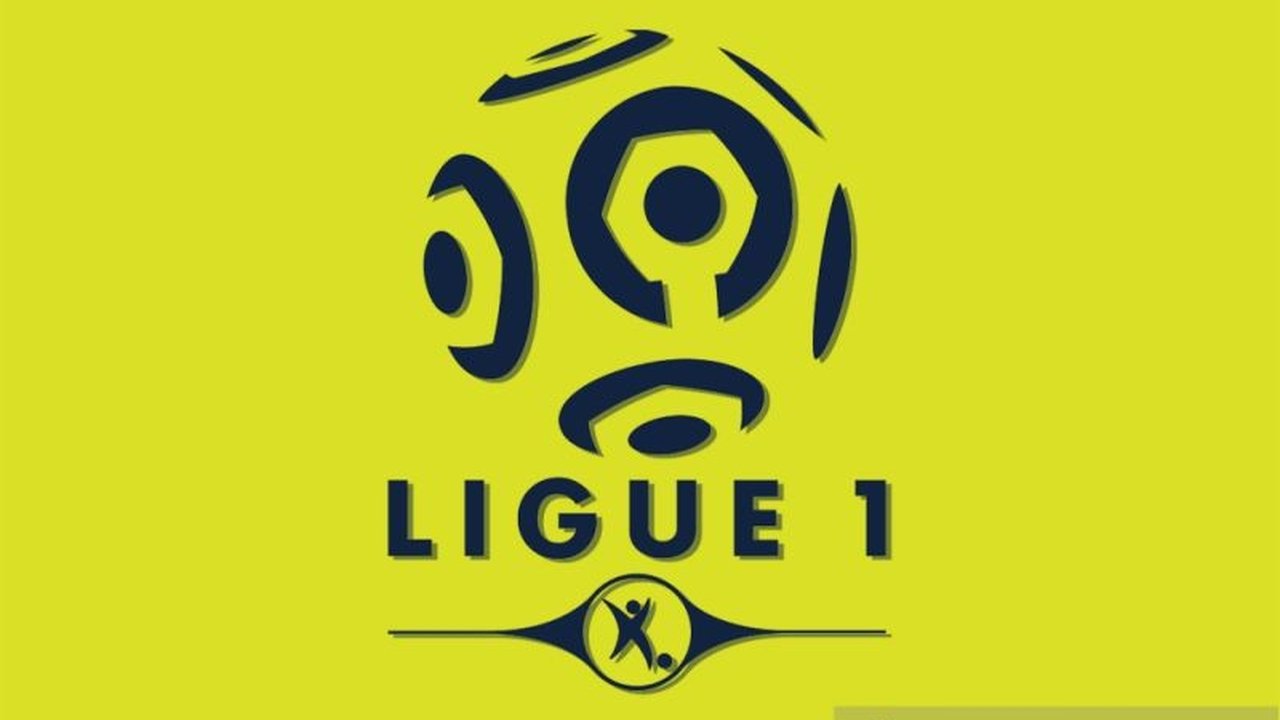 Pertandingan akbar Le Classique antara PSG vs Marseille Ditunda akibat cuaca ekstrem, menciptakan dilema baru karena jadwal ulang bentrok dengan perhelatan Ballon d'Or yang dinanti.