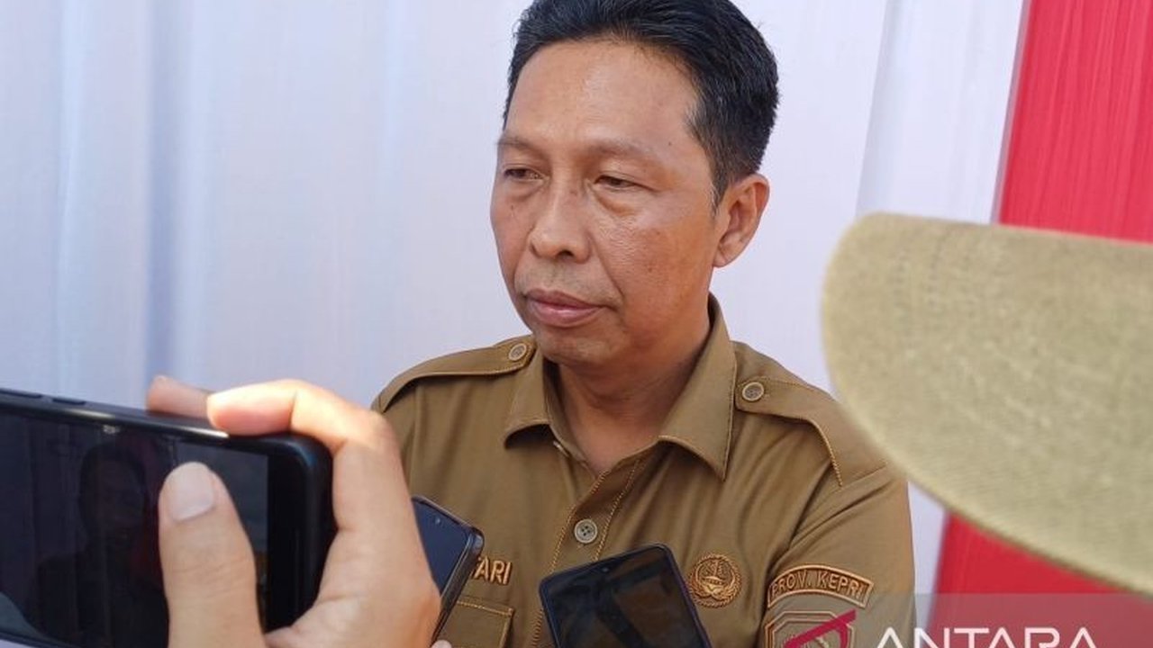 Pemerintah Provinsi Kepulauan Riau (Kepri) mewajibkan pelaku arsitektur memiliki **Lisensi Arsitek Kepri** melalui Pergub No. 9 Tahun 2025. Apa dampaknya bagi kualitas bangunan di sana?
