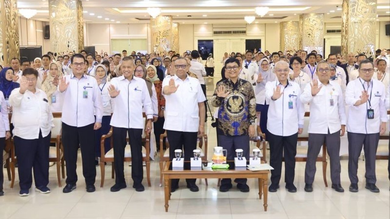 Kementerian Ketenagakerjaan (Kemnaker) telah meluncurkan Sistem Anti Penyuapan (SMAP) dan Sistem Kendali Kecurangan (SIKENCUR) untuk memperkuat integritas dan mewujudkan pemerintahan bersih. Cari tahu lebih lanjut tentang upaya Kemnaker ini!