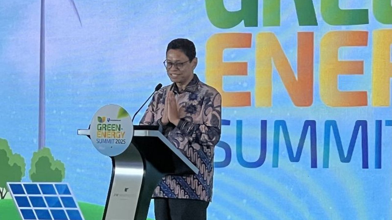 Kementerian ESDM sedang menyusun regulasi krusial terkait pemanfaatan sampah menjadi energi, termasuk penetapan harga listrik sampah. Kebijakan ini diharapkan mengatasi 33,8 juta ton timbunan sampah nasional dan menambah pasokan energi hijau.