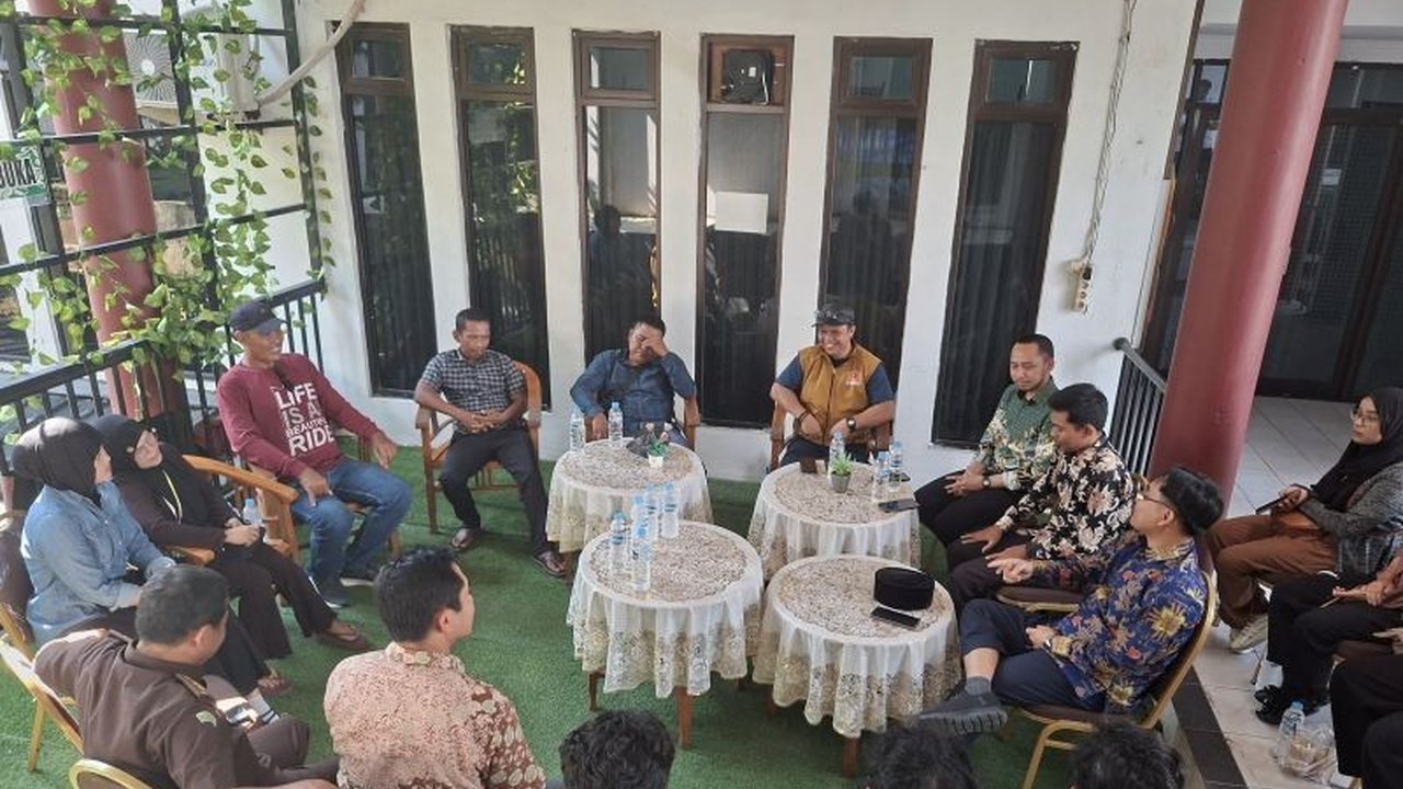 Kajari Serang berhasil memediasi kasus kecelakaan mahasiswi Untirta, Yosmaida, melalui jalur restorative justice. Bagaimana kasus ini bisa berakhir damai?