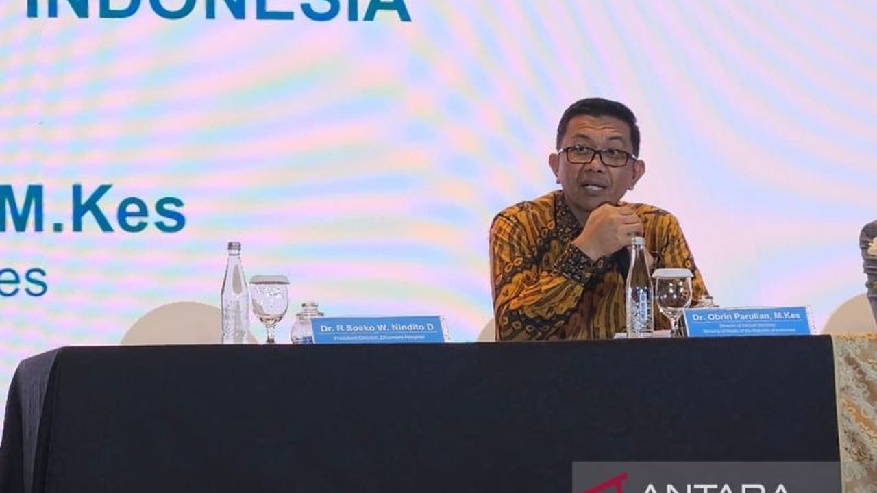 Kementerian Kesehatan meluncurkan ACTIVE 2.0, sebuah kolaborasi Indonesia-Jerman yang bertujuan mempercepat eliminasi kanker serviks di Indonesia. Proyek ini menghadirkan teknologi mutakhir dan program pelatihan, mampukah menekan angka kematian akibat pen