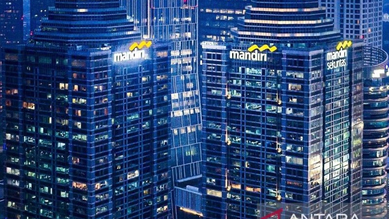 Bank Mandiri konsisten perkuat komitmen ESG di semester I 2025, pimpin pembiayaan hijau nasional dan raih skor 'AA' internasional. Ingin tahu strategi keberlanjutannya?