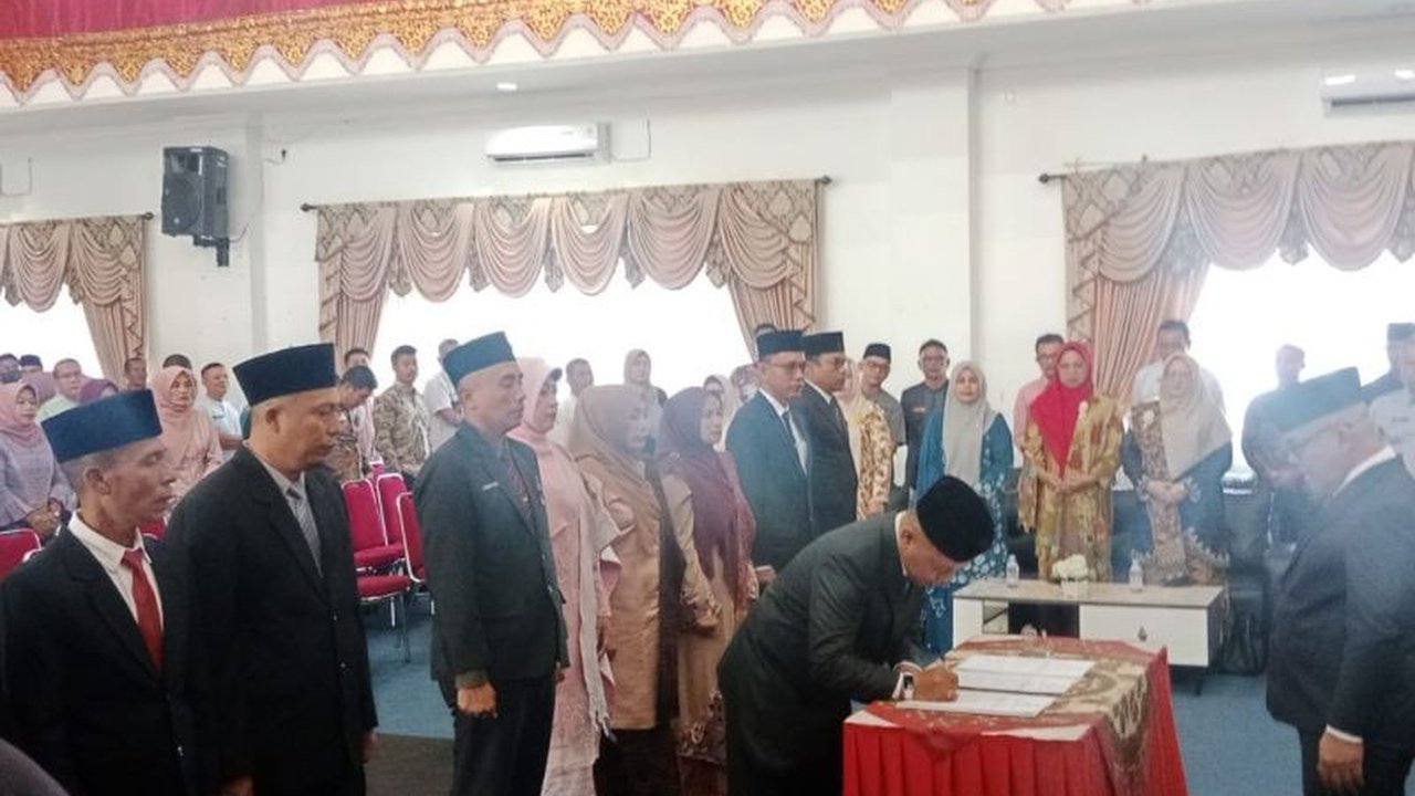 Pemerintah Kabupaten Pasaman Barat mengoptimalkan Pos Bantuan Hukum Nagari sebagai garda terdepan penyelesaian masalah hukum di tingkat lokal, mengurangi beban pengadilan dan mempercepat akses keadilan.