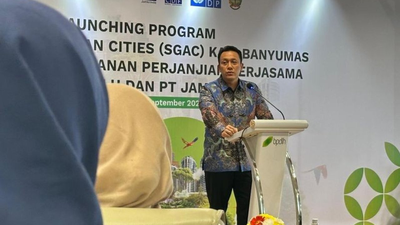 Kementerian Lingkungan Hidup (KLH) mendukung Program SGAC BPDLH untuk memperkuat pembiayaan hijau dan ekonomi sirkular, menjawab tantangan krisis sampah dan pendanaan iklim.