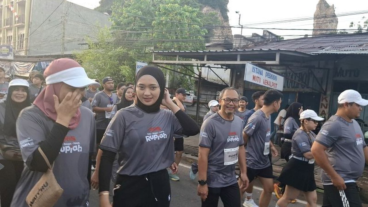 Kegiatan SigeRun yang diikuti 2.000 peserta di Lampung menjadi sarana Bank Indonesia untuk memperluas akseptasi digitalisasi pembayaran, termasuk peluncuran QRIS Tap. Simak selengkapnya!