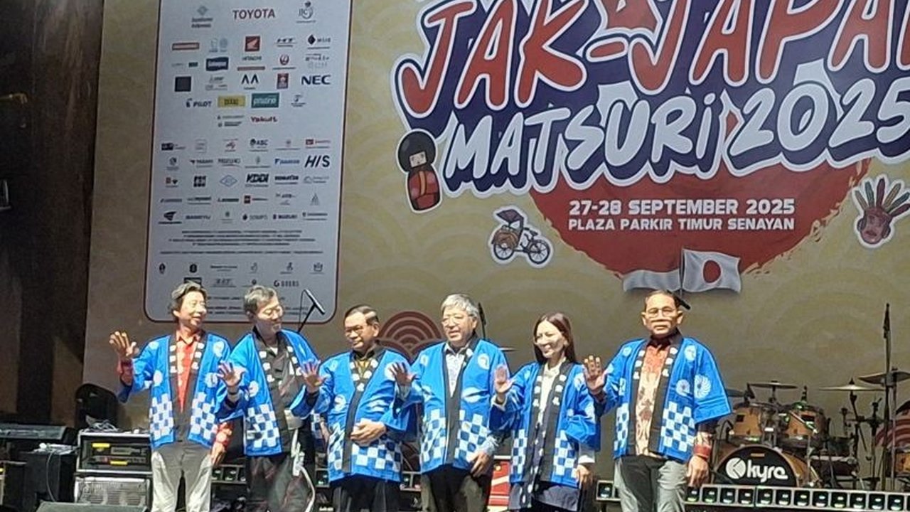 Festival Jak-Japan Matsuri 2025 resmi dibuka di Jakarta, membawa pengalaman budaya Jepang otentik, termasuk pawai omikoshi, dan menjanjikan keakraban dua negara.