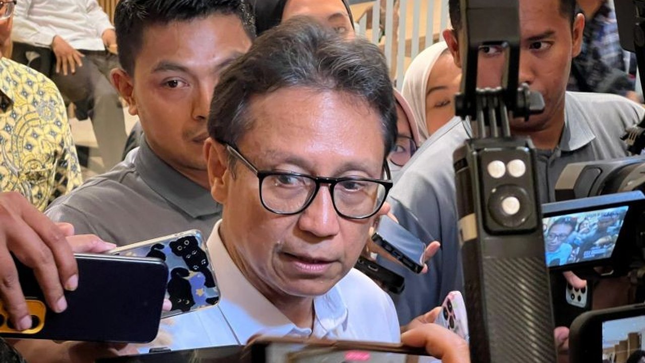 Menkes Budi Gunadi Sadikin mempercepat pengurusan Sertifikat Laik Higiene Sanitasi (SHLS) bagi Satuan Pelayanan Pemenuhan Gizi (SPPG) Program Makan Bergizi Gratis, menyusul evaluasi ketat pasca-kasus keracunan.