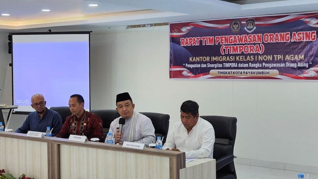 Imigrasi Agam klarifikasi status WNA inisial NA yang tinggal ilegal puluhan tahun di Indonesia, bahkan sempat mengaku WNI di Malaysia. Bagaimana nasibnya kini?