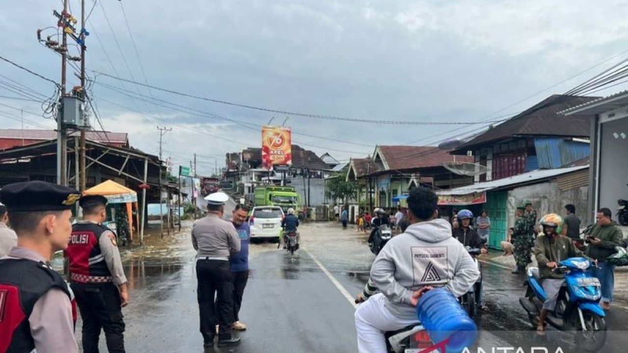 Bupati Rejang Lebong, Muhammad Fikri, instruksikan dinas terkait untuk susun kajian penanganan banjir musiman setelah 70 rumah dan 1 masjid terdampak. Apa langkah konkretnya?