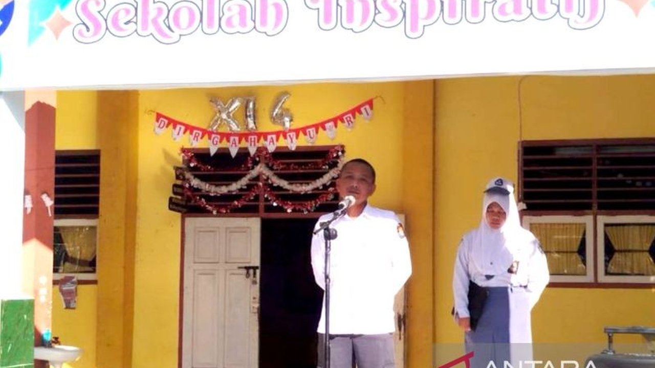 KPU Kabupaten Gorontalo masifkan program **Pendidikan Pemilih KPU Gorontalo** di SMA, membekali generasi muda agar cerdas dan kritis hindari hoaks menjelang pemilu. Apa dampaknya bagi demokrasi?