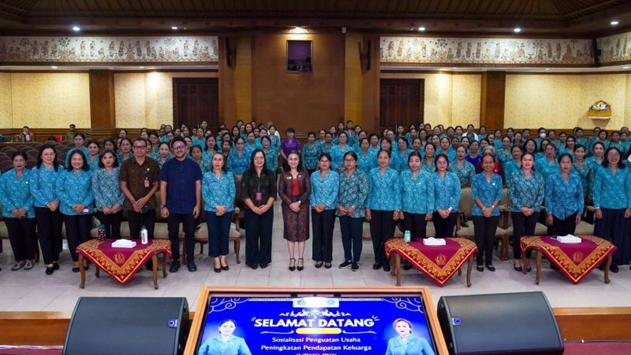 Tim Penggerak PKK Badung memperkuat kapasitas kader dan pelaku UP2K. Inisiatif ini bertujuan mendorong kemandirian ekonomi keluarga serta kesejahteraan masyarakat lokal.