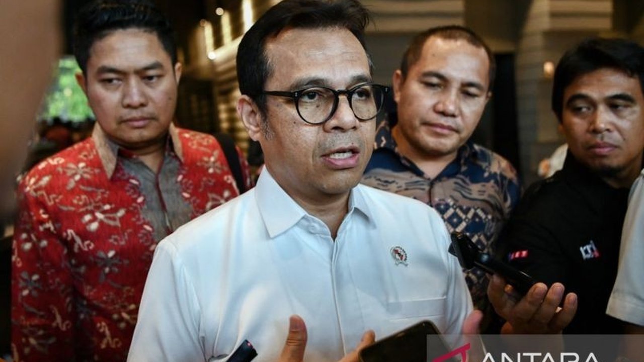 Wamenkomdigi Nezar Patria menegaskan Keterbukaan Informasi Publik harus menjadi budaya dalam pemerintahan, bukan hanya kewajiban. Simak bagaimana tantangan era digital memengaruhinya!
