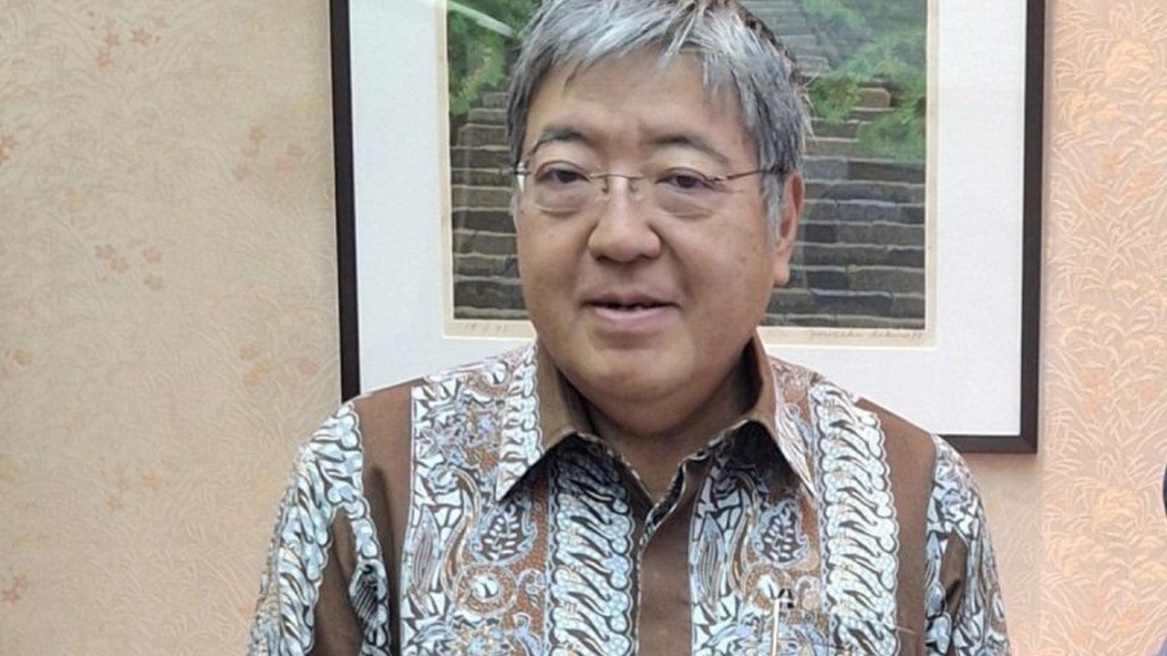 Duta Besar Jepang Masaki Yasushi menyoroti keseimbangan kuat dalam perdagangan Indonesia Jepang, didukung EPA dan FTA. Apa rahasia di balik hubungan bilateral yang harmonis ini?