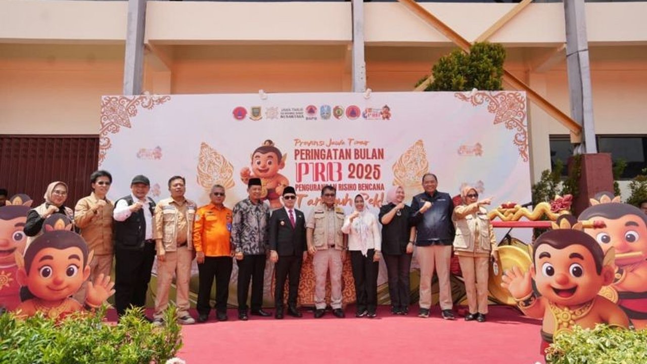 Sekretaris Utama BNPB Rustian menegaskan bahwa kolaborasi **Pentahelix Penanggulangan Bencana** yang melibatkan lima unsur vital adalah kunci menghadapi potensi bencana yang terus meningkat di Indonesia.
