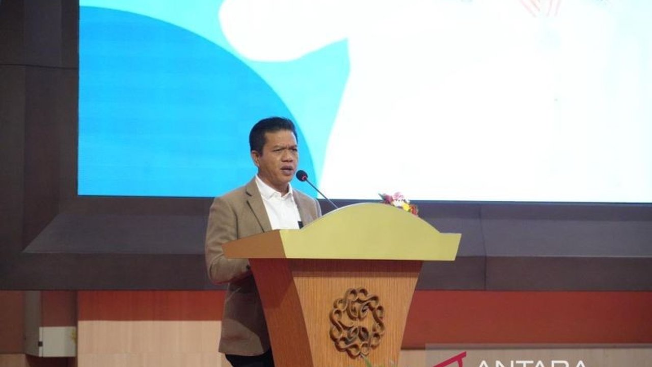Pemerintah Kabupaten Bandung menegaskan APBD 2026 akan tetap pro-rakyat, meskipun alokasi Transfer Keuangan Daerah (TKD) berkurang Rp935 miliar. Bagaimana strategi Pemkab Bandung menghadapi tantangan ini?