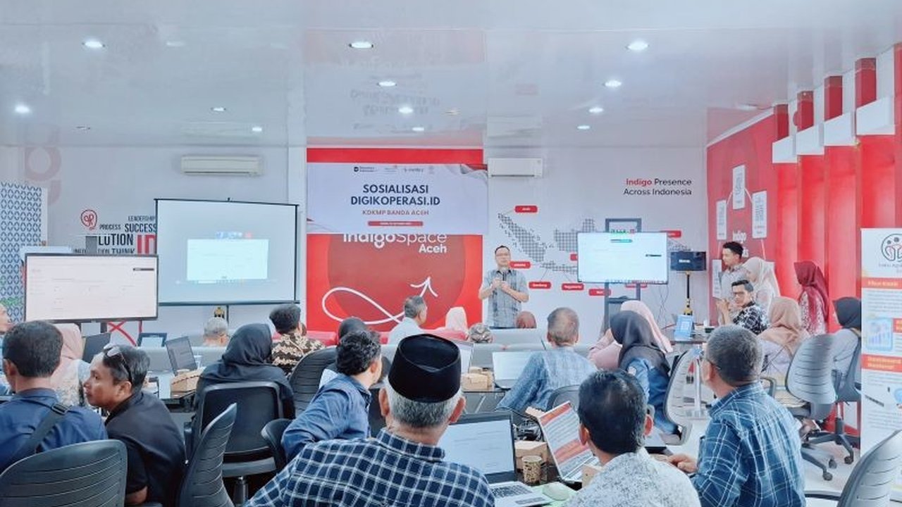 Telkom Aceh gencar edukasi pengurus Koperasi Desa Merah Putih (KDMP) di Banda Aceh tentang pemanfaatan platform DigiKoperasi. Bagaimana inovasi ini mempercepat digitalisasi ekonomi desa?