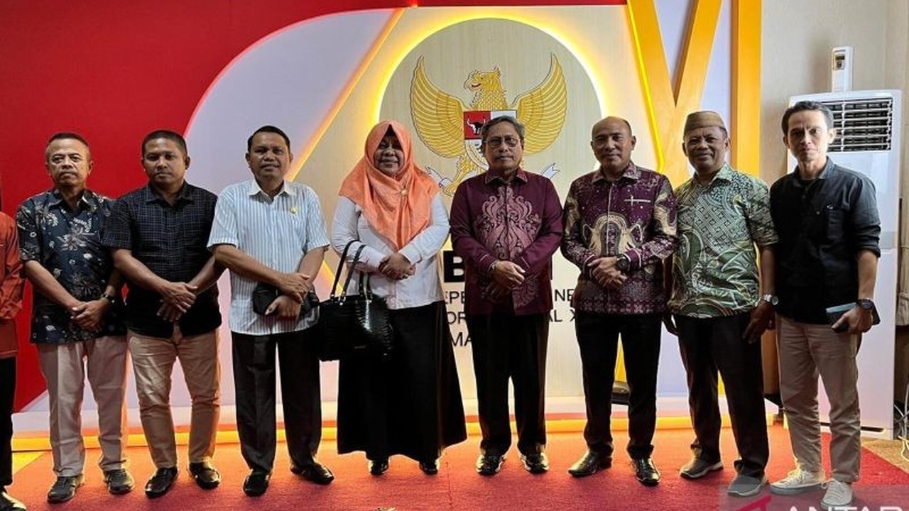 DPRD Gorontalo Utara terus memperjuangkan nasib 750 PPPK paruh waktu yang berstatus TMS, mendesak pemerintah daerah bertindak cepat ke KemenPAN-RB demi kejelasan status mereka.