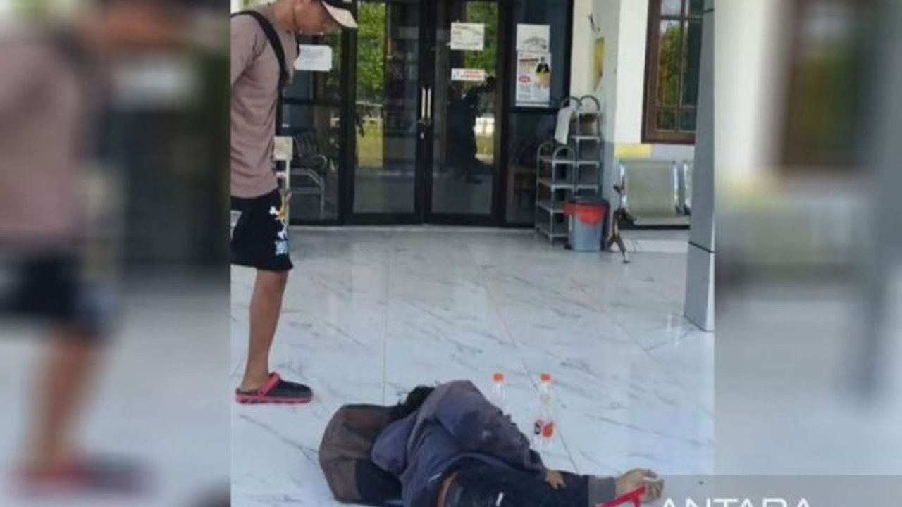 Bupati Kapuas Muhammad Wiyatno bersikap tegas menanggapi viralnya video pasien korban kecelakaan yang diduga tak dilayani di Puskesmas Timpah. Bagaimana nasib Pelayanan Puskesmas Kapuas selanjutnya?