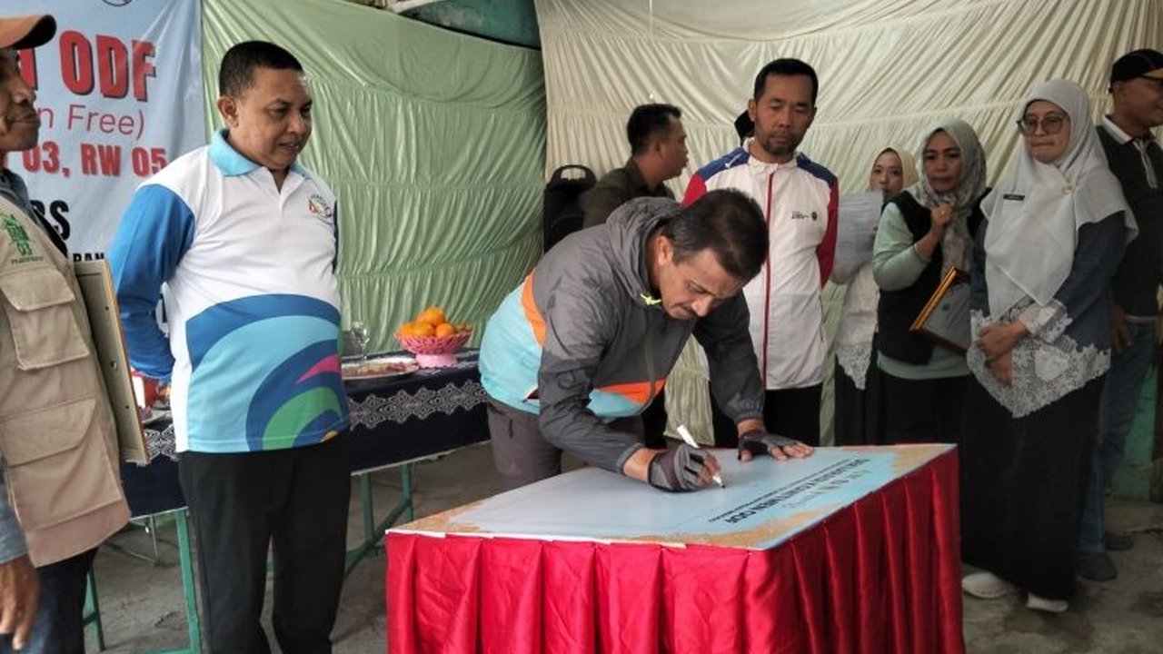 Pemerintah Kota Jakarta Selatan gencar mewujudkan lingkungan sehat. Simak bagaimana Pejaten Barat Bebas BABS ditargetkan tuntas pada 2026 dan dampaknya bagi kesehatan masyarakat.