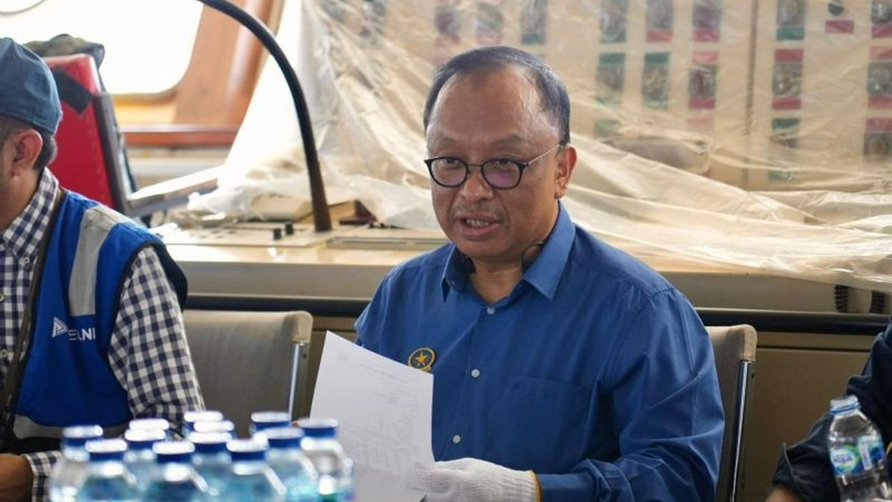 BPH Migas berkomitmen penuh mengawal penyaluran BBM subsidi kapal penumpang agar tepat sasaran, melibatkan berbagai pihak demi keamanan dan pelayanan masyarakat.