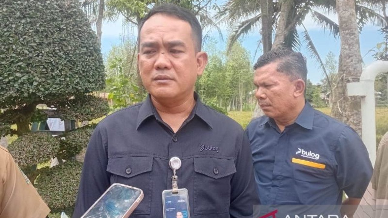 Perum Bulog Sumut segera mendistribusikan 1.405 ton Jagung SPHP untuk peternak skala mikro demi stabilisasi harga. Simak detail penyaluran dan dampaknya!