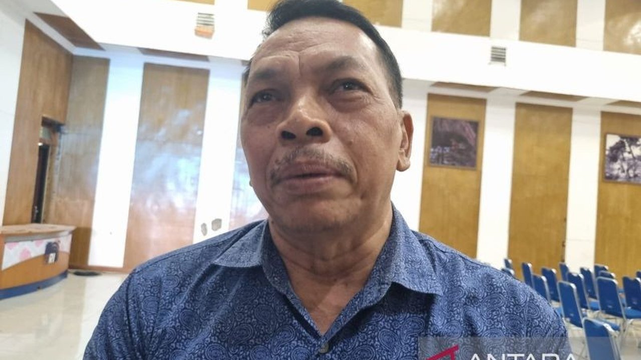 Pemerintah Kabupaten Manokwari mengalokasikan Rp1,5 miliar untuk Bantuan Parpol Manokwari pada 2025. Dana ini disalurkan ke 13 partai, namun ada syarat ketat dan mekanisme verifikasi yang harus dipatuhi.