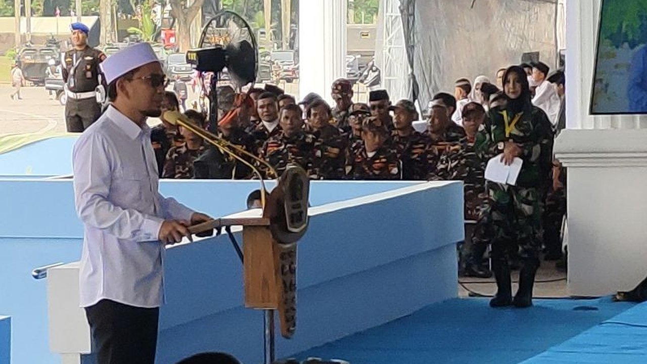 Mabes TNI menggelar Doa Bersama Lintas Agama dengan 7.800 peserta jelang HUT ke-80, menghadirkan tokoh agama dan santunan. Ada apa lagi di acara penting ini?