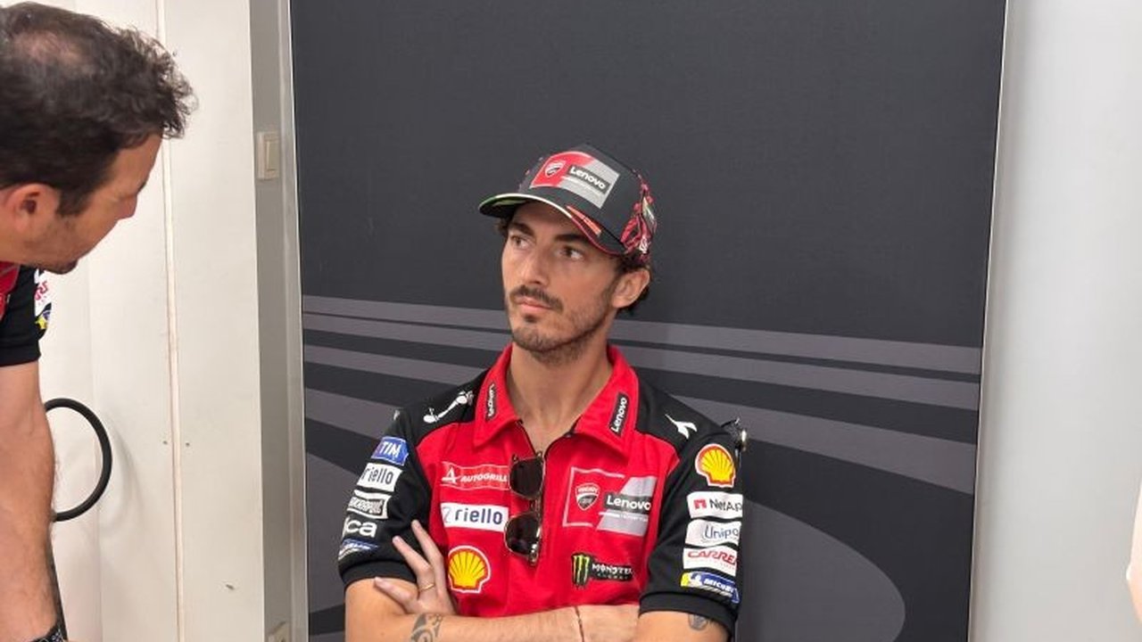 Pembalap Ducati, Pecco Bagnaia, mengungkapkan frustrasinya setelah sprint race dan menargetkan finis lima besar pada balapan utama MotoGP Indonesia di Mandalika.