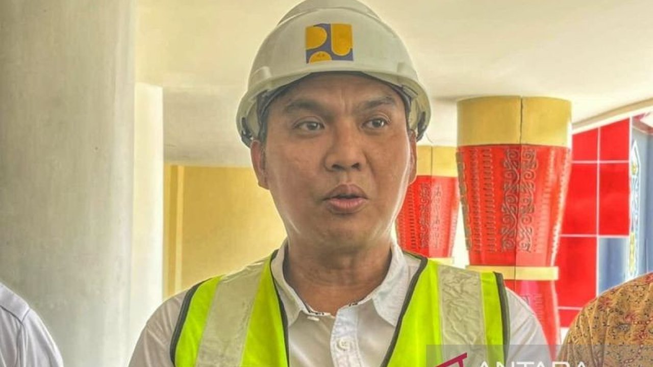 Kementerian Pekerjaan Umum memuji kesiapan Pemerintah Kabupaten Manokwari dalam menggarap Proyek Strategis Manokwari, khususnya Pusat Layanan UMKM Terpadu. Simak detailnya!