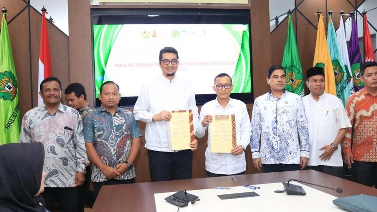 UIN Ar-Raniry Banda Aceh menegaskan komitmennya dalam peningkatan kualitas guru melalui Program Pendidikan Profesi Guru (PPG). Program ini menargetkan 1.600 peserta di Batch 3 Tahun 2025, menjadi langkah strategis untuk masa depan pendidikan Indonesia.