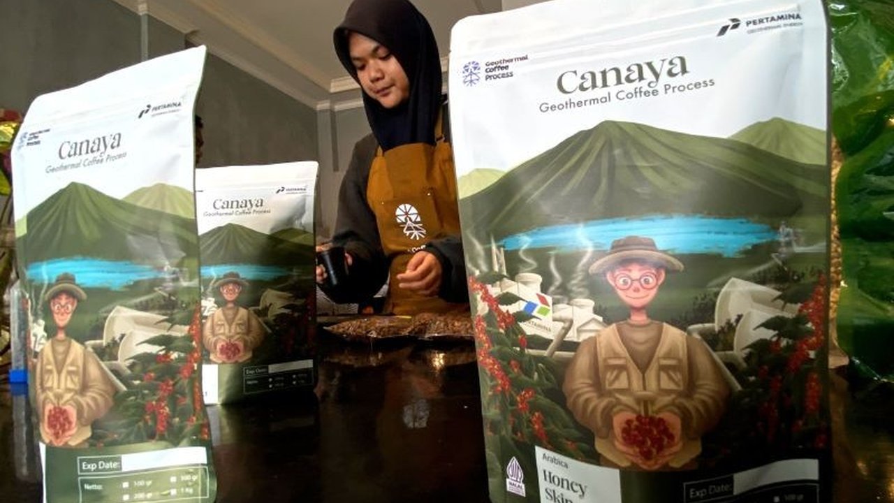 Kopi Geotermal Kamojang, Canaya, berhasil menembus pasar ekspor berkat metode pengeringan panas bumi pertama di dunia. Penasaran bagaimana kopi unik ini menarik perhatian global?