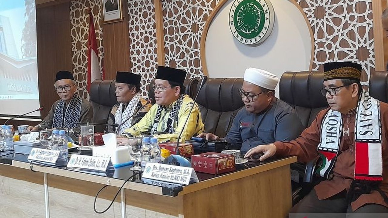 Majelis Ulama Indonesia (MUI) menyerukan Penolakan Tim Senam Israel yang akan berlaga di Kejuaraan Dunia 2025 di Indonesia, demi amanat konstitusi dan dukungan Palestina.