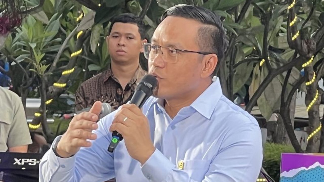 Pertamina menanggapi teguran Menteri Keuangan Purbaya Yudhi Sadewa dengan fokus pada penyelesaian Proyek RDMP Balikpapan, yang ditargetkan beroperasi 10 November. Akankah ini mengurangi ketergantungan impor BBM?