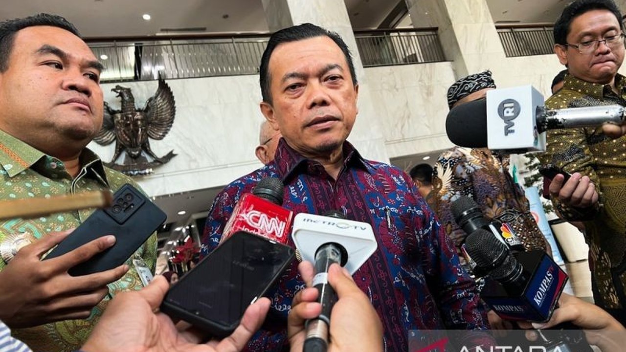 Asosiasi Pemerintah Provinsi (APPSI) bertemu Menkeu, mengeluhkan dampak pengurangan TKD yang signifikan terhadap kemampuan daerah, termasuk pembayaran TPP dan operasional.