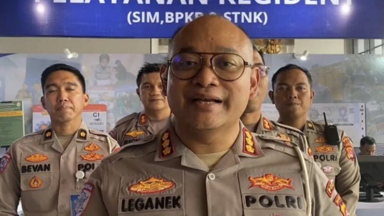Polda Banten memperluas layanan SIM Keliling di berbagai wilayah, kini dengan 4 unit mobil, memudahkan masyarakat memperpanjang SIM secara cepat, transparan, dan humanis.